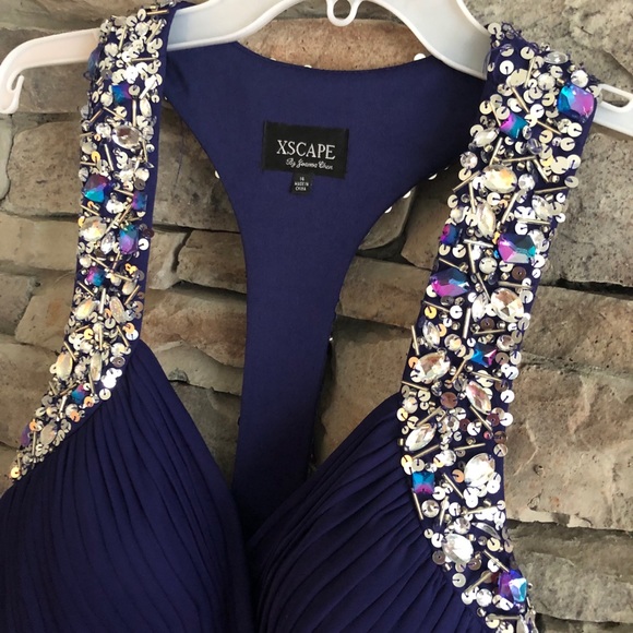 New with tags Xscape embellished dress - prom - Picture 5 of 6